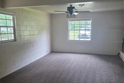 House in Ocala, Florida 3 bedrooms, 156.08 sq.m. № 1870893 - photo 7