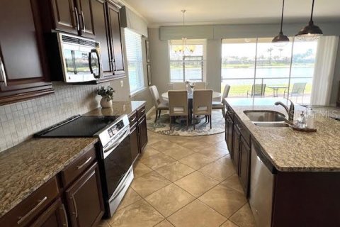 Villa ou maison à vendre à North Port, Floride: 3 chambres, 184.5 m2 № 1649298 - photo 7