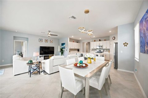 Купить виллу или дом в Венеция, Флорида 5 комнат, 205.69м2, № 2342588 - фото 21