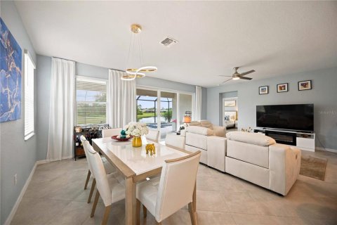 Купить виллу или дом в Венеция, Флорида 5 комнат, 205.69м2, № 2342588 - фото 22