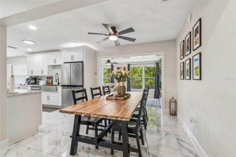 Casa en venta en Clearwater, Florida, 3 dormitorios, 167.78 m2 № 2102147 - foto 28