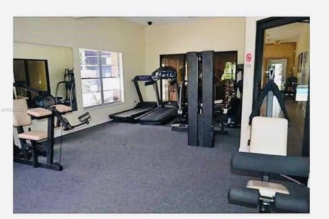 Condo in Plantation, Florida, 2 bedrooms  № 1814802 - photo 23