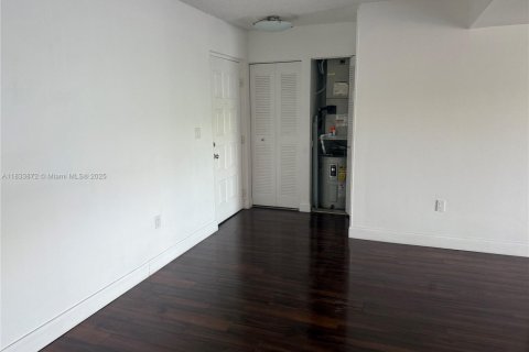 Condo in Plantation, Florida, 2 bedrooms  № 1814802 - photo 20