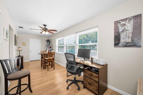 Condominio en venta en Saint Petersburg, Florida, 2 dormitorios, 93.83 m2 № 2144565 - foto 17