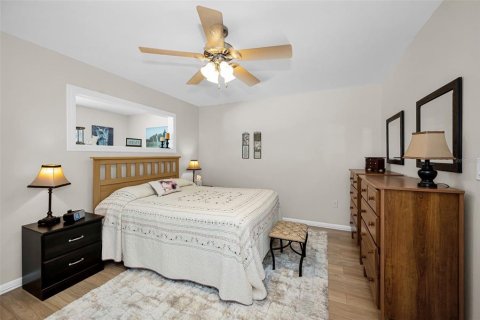 Condominio en venta en Saint Petersburg, Florida, 2 dormitorios, 93.83 m2 № 2144565 - foto 20