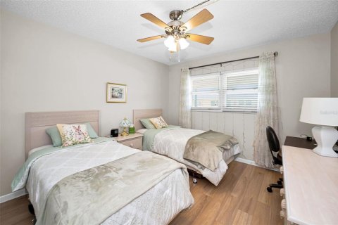 Condominio en venta en Saint Petersburg, Florida, 2 dormitorios, 93.83 m2 № 2144565 - foto 24