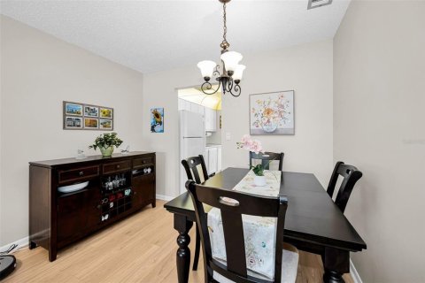 Condominio en venta en Saint Petersburg, Florida, 2 dormitorios, 93.83 m2 № 2144565 - foto 9