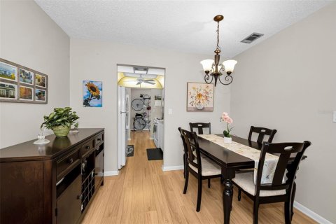 Condominio en venta en Saint Petersburg, Florida, 2 dormitorios, 93.83 m2 № 2144565 - foto 8