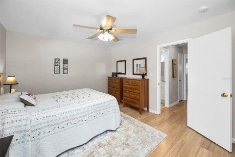 Condominio en venta en Saint Petersburg, Florida, 2 dormitorios, 93.83 m2 № 2144565 - foto 22