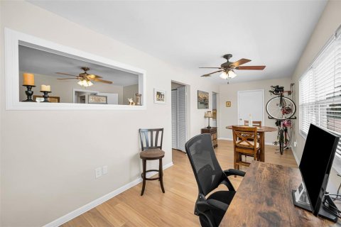 Condominio en venta en Saint Petersburg, Florida, 2 dormitorios, 93.83 m2 № 2144565 - foto 15