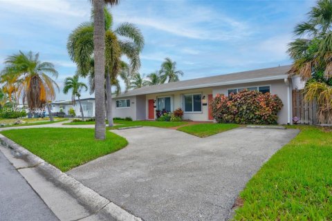 Casa en alquiler en Fort Lauderdale, Florida, 2 dormitorios, 113.34 m2 № 1986510 - foto 23