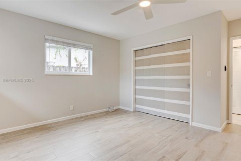 Casa en alquiler en Fort Lauderdale, Florida, 2 dormitorios, 113.34 m2 № 1986510 - foto 14