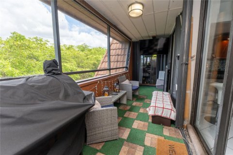 Купить кондоминиум в Майами, Флорида 2 спальни, 113.53м2, № 2054865 - фото 28