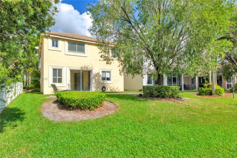 House in Weston, Florida 3 bedrooms, 168.62 sq.m. № 1965418 - photo 8