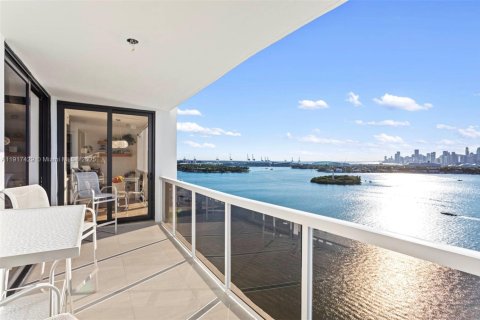 Condo à Miami Beach, Floride, 2 chambres  № 2017078