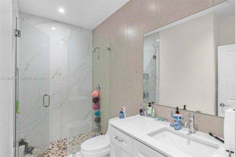 Снять в аренду виллу или дом в Майами, Флорида 4 спальни, 389.73м2, № 1997202 - фото 14