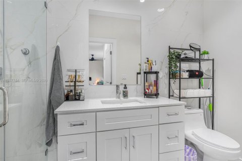 Снять в аренду виллу или дом в Майами, Флорида 4 спальни, 389.73м2, № 1997202 - фото 16