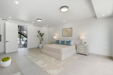 Townhouse in Fort Lauderdale, Florida 4 bedrooms, 390.19 sq.m. № 2190082 - photo 17