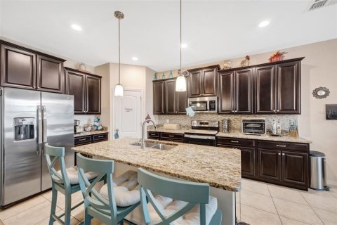 Casa en venta en Riverview, Florida, 6 dormitorios, 363.43 m2 № 1904298 - foto 14