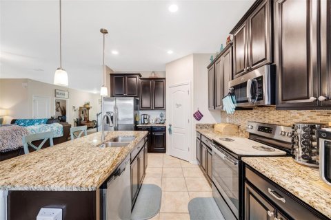 Casa en venta en Riverview, Florida, 6 dormitorios, 363.43 m2 № 1904298 - foto 17