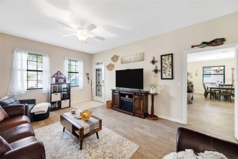Casa en venta en Riverview, Florida, 6 dormitorios, 363.43 m2 № 1904298 - foto 23