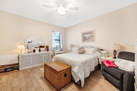 Casa en venta en Riverview, Florida, 6 dormitorios, 363.43 m2 № 1904298 - foto 28