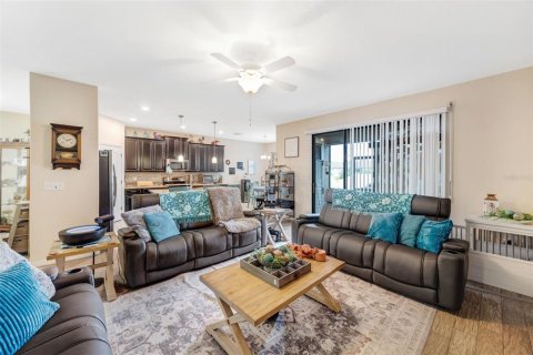 Casa en venta en Riverview, Florida, 6 dormitorios, 363.43 m2 № 1904298 - foto 12