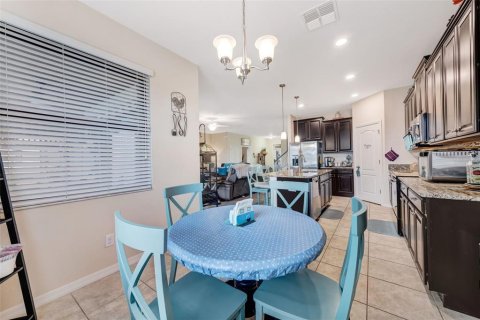 Casa en venta en Riverview, Florida, 6 dormitorios, 363.43 m2 № 1904298 - foto 18