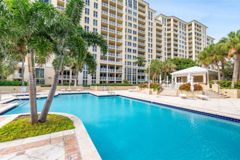 Condo in Key Biscayne, Florida, 3 bedrooms  № 2047378 - photo 20