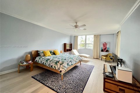 Condo in Key Biscayne, Florida, 3 bedrooms  № 2047378 - photo 9