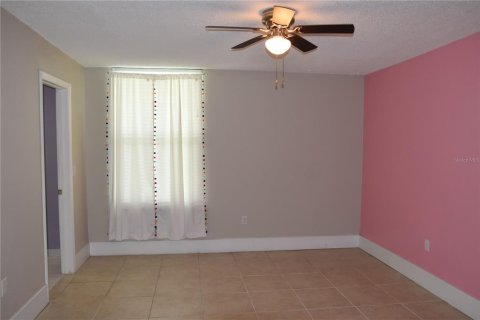 Снять в аренду кондоминиум в Альтамонте-Спрингс, Флорида 6 комнат, 93.09м2, № 1916804 - фото 14