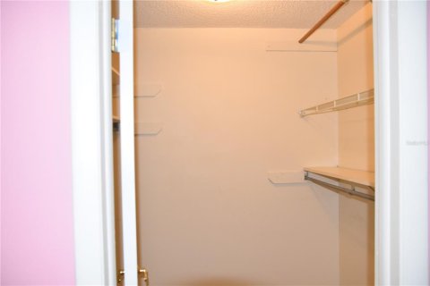 Снять в аренду кондоминиум в Альтамонте-Спрингс, Флорида 6 комнат, 93.09м2, № 1916804 - фото 15