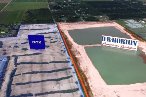 Commercial property in Florida City, Florida № 1945121 - photo 4