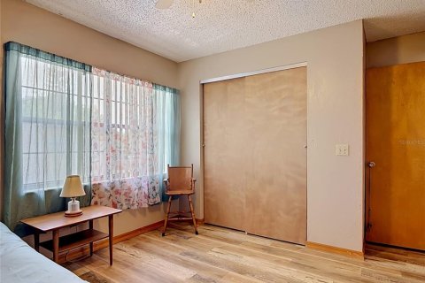 Condo in South Daytona, Florida, 3 bedrooms № 2167019 - photo 23