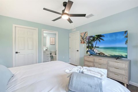 Propiedad comercial en venta en Bradenton, Florida, 1437.76 m2 № 2424145 - foto 14