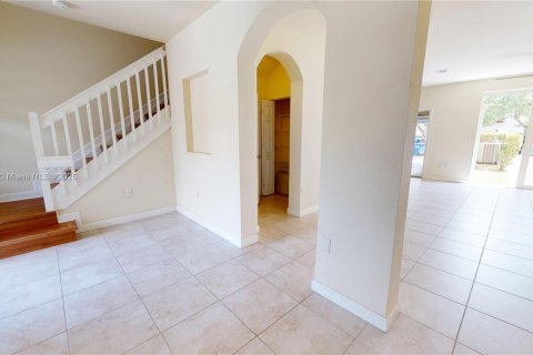 Touwnhouse à louer à Miami, Floride: 3 chambres, 161.65 m2 № 1920588 - photo 6