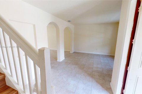 Touwnhouse à louer à Miami, Floride: 3 chambres, 161.65 m2 № 1920588 - photo 30