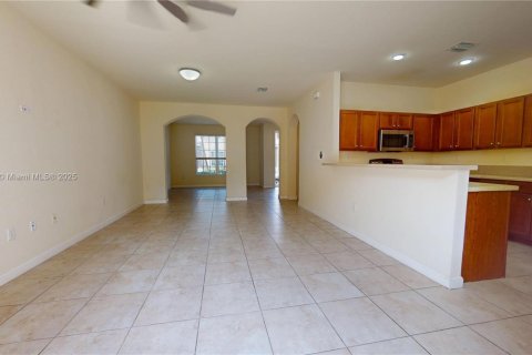 Touwnhouse à louer à Miami, Floride: 3 chambres, 161.65 m2 № 1920588 - photo 20