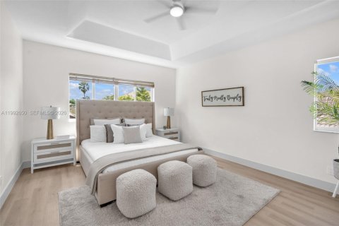 Villa ou maison à vendre à Doral, Floride: 4 chambres, 222.97 m2 № 2059635 - photo 9