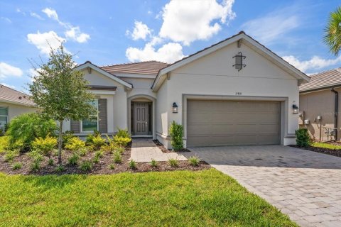 House in Palmetto, Florida 3 bedrooms, 216.93 sq.m. № 2298394