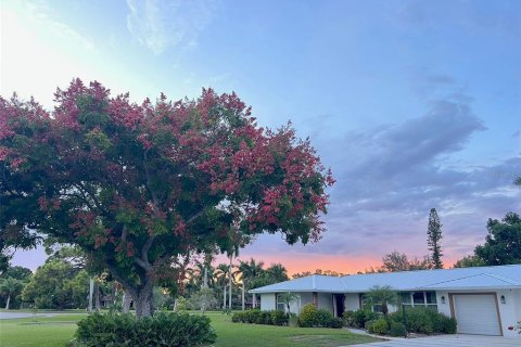 Casa en Bradenton, Florida 3 dormitorios, 204.38 m2 № 2103048