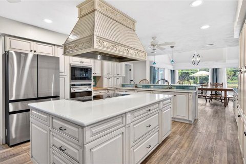 Casa en venta en Daytona Beach, Florida, 5 dormitorios, 294.04 m2 № 2203859 - foto 2