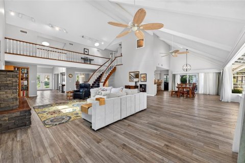 Casa en venta en Daytona Beach, Florida, 5 dormitorios, 294.04 m2 № 2203859 - foto 4