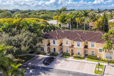 Touwnhouse à vendre à Miramar, Floride: 3 chambres, 117.99 m2 № 1999181 - photo 24