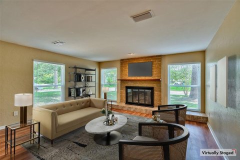 House in Gainesville, Florida 4 bedrooms, 229.84 sq.m. № 1852959 - photo 3