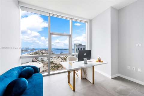 Condo in Miami, Florida, 4 bedrooms  № 1712601 - photo 24