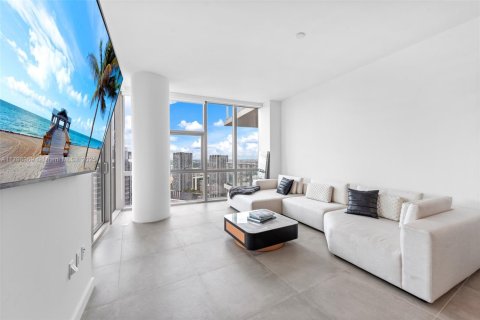 Condo in Miami, Florida, 4 bedrooms  № 1712601 - photo 7