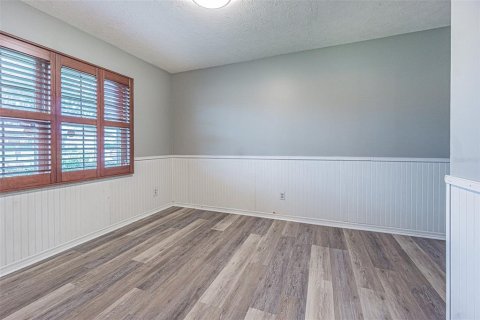 House in Brandon, Florida 4 bedrooms, 210.05 sq.m. № 2405331 - photo 13