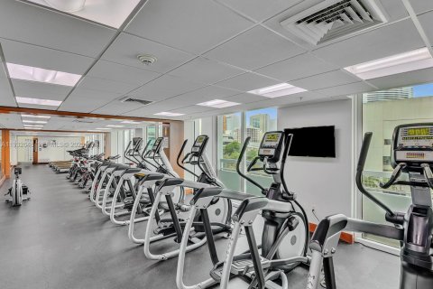 Снять в аренду кондоминиум в Майами, Флорида 2 спальни, 103.77м2, № 1991574 - фото 5