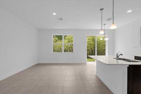 Adosado en alquiler en Sanford, Florida, 3 dormitorios, 137.12 m2 № 1843550 - foto 4